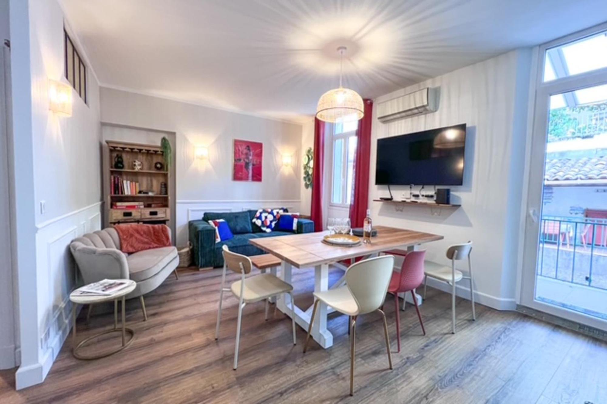 Charming With Hidden Garden Quiet Center Apartment Cannes